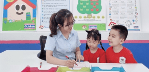 Khi con không nổi bật hay học giỏi vượt trội, giáo dục nên đi theo hướng nào? Tìm hiểu triết lý giáo dục bền vững của Gakken dành cho mọi đứa trẻ.